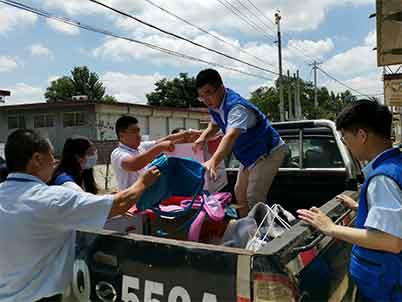 “精准扶贫 助学扶智”—尊龙中国官网浪花志愿者代表走进莱西院上开展扶农助学公益活动